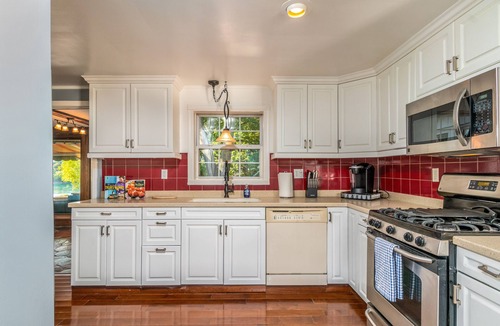 Lewiston House | Niagara River Escape in Lewiston + Free Parking