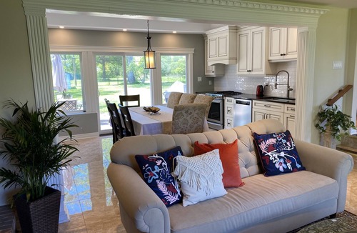 Fort Erie Cottage | Niagara Riverview&Private pool &Hot Tub