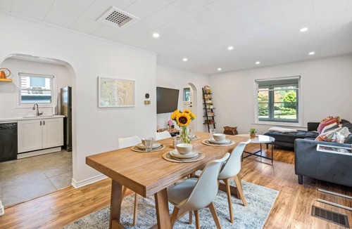 Queenston Cottage | Niagara Wine Country Cottage
