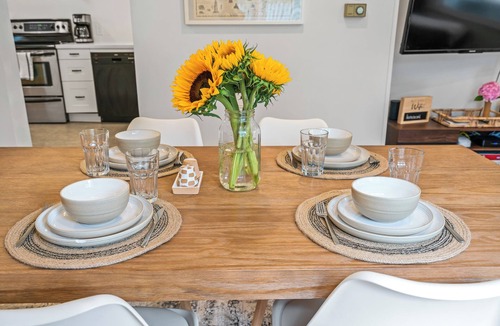 Queenston Cottage | Niagara Wine Country Cottage