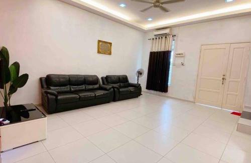 Krubong House | Niana Homestay Melaka -near town