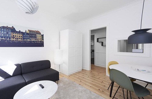 København V Apartment | Nice 1-bed Near Copenhagen Lakes