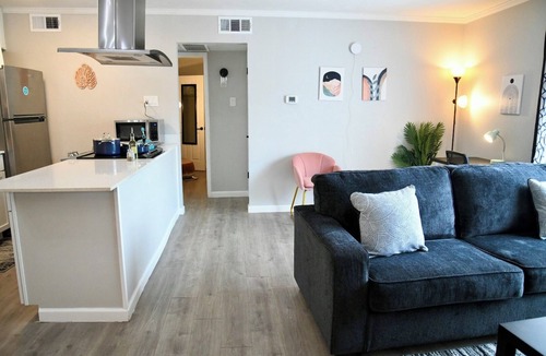 Vickery Meadow Apartment | Nice 1-bedroom apartment
