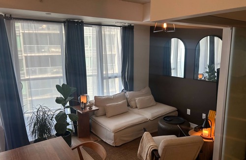 Niagara Condo | Nice 1 bedroom condo steps away from Fifa Worldcup