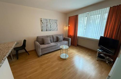 District 6 Apartment | Nice 1BR flat in the city center - Crown 3