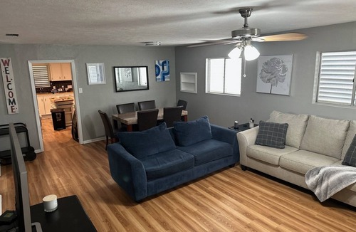 Del Mar House | Nice 2 Bd Home w/Efficiency near Downtown Corpus