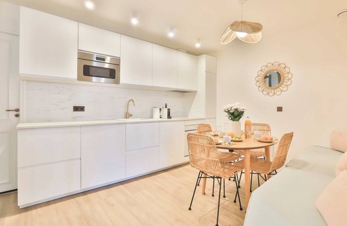 Old Town Apartment | Nice 2 bed flat - Hyper centre St Tropez