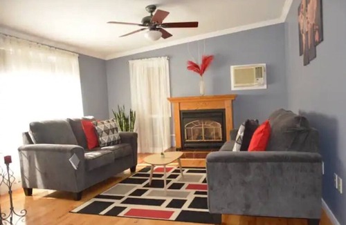 Westville House | Nice 2-bedroom bungalow, handicap friendly