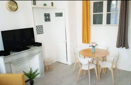 Baille Apartment | Nice 2 rooms bd Baille 13005
