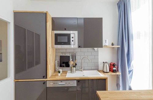 18th Arrondissement Apartment | Nice 23 M² Bright And Renovated Courtyard Side