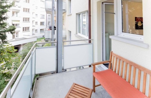 Enge Apartment | Nice 2BD flat city center/near FIFA (Wille 2)