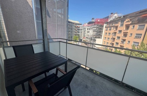 Enge Apartment | Nice 2BD flat city center/near FIFA - Wille 3