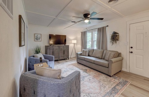 Joplin House | Nice 2bed for mid term. Close to Joplin hospitals. Utilities and wifi included.