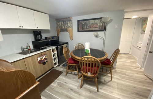 West New York House | Nice 2bedroom Apt with Patio Included to Enjoy
