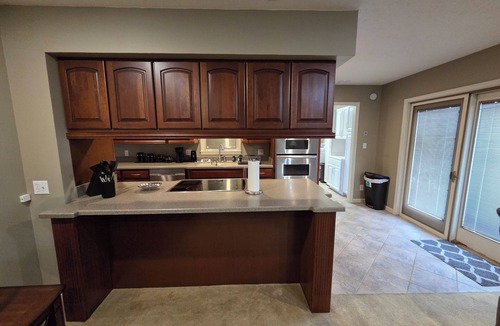 Paris House | Nice 3-bedroom brick house with amenities in charming Paris
