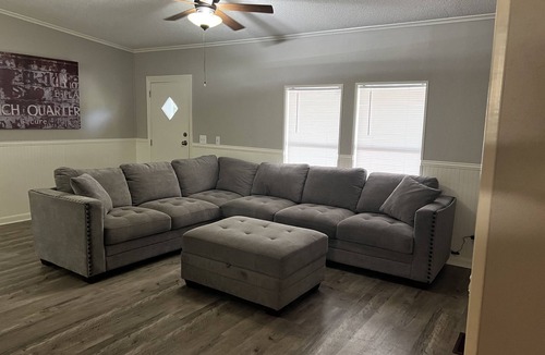 Sulphur House | Nice 3-bedroom home near Lake Charles in Sulphur!