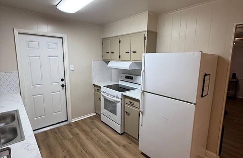 Port Neches House | Nice 3-bedroom house with AC in Port Neches