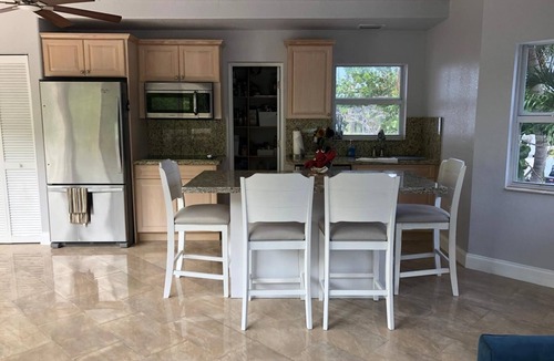 Cross Key Waterways House | Nice 3-bedroom house with AC in Key Largo