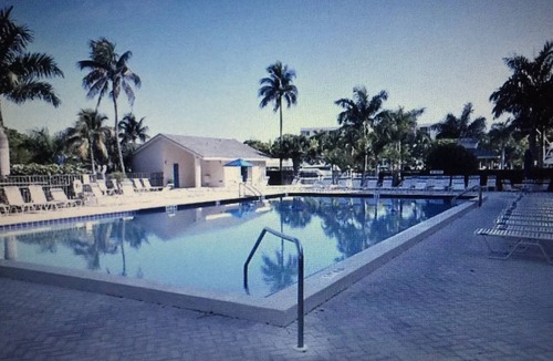 South Island Condo | Nice 3 BR, 2 bath Condo. Large heated pool!