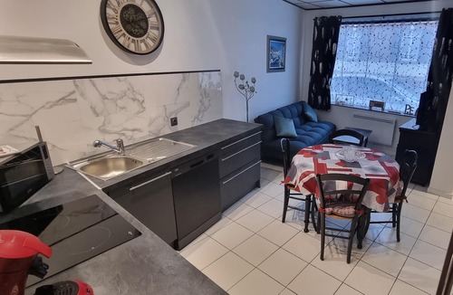 Auxi-le-Chateau House | Nice accommodation on the banks of the Authie