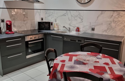 Auxi-le-Chateau House | Nice accommodation on the banks of the Authie