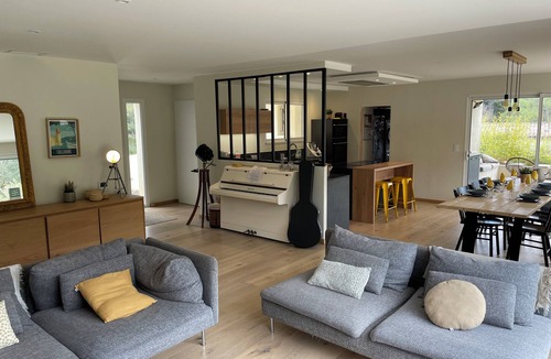 Bouc-Bel-Air House | Nice air-conditioned villa -private pool and garden-.