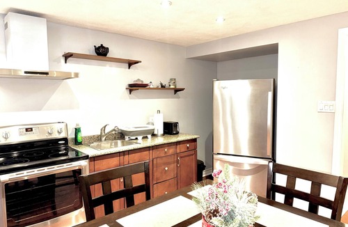 York Regional Municipality House | Nice and clean cosy apartment basement