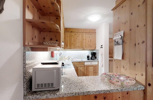 Sils-Maria Apartment | Nice and quiet 3-room apartment on the raised ground floor (no direct access to