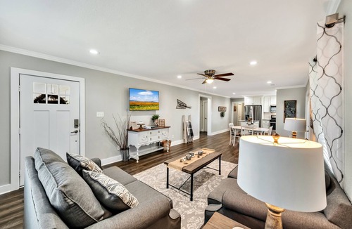 Waco House | Nice and quiet just minutes from Magnolia
