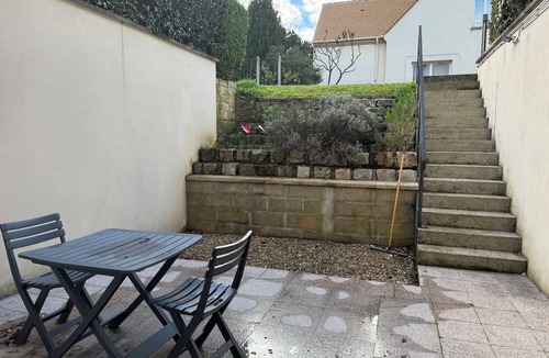 Luzarches Apartment | Nice and quiet Studio near Roissy, Chantilly and Asterix