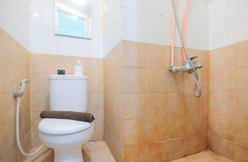 Rawasari Apartment | Nice And Strategic Studio At Apartment Green Pramuka City
