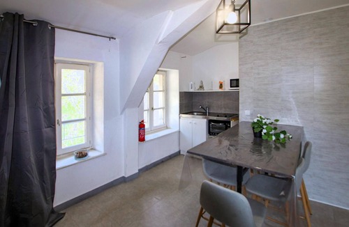 Saint-Germain-Laprade Apartment | Nice apartment in Saint-Germain-La-Prade