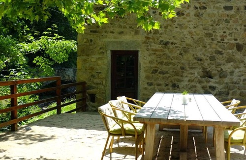 Saint-Pierre-le-Vieux Apartment | Nice apartment in Olsberg