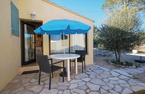 Roquebrune-sur-Argens Apartment | Nice apartment in Roquebrune sur Argens