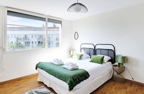 Republique–Point-du-Jour Apartment | Nice apartment 4 or 6 Pers. - MARCEL SAMBAT / ST CLOUD - Mobility lease