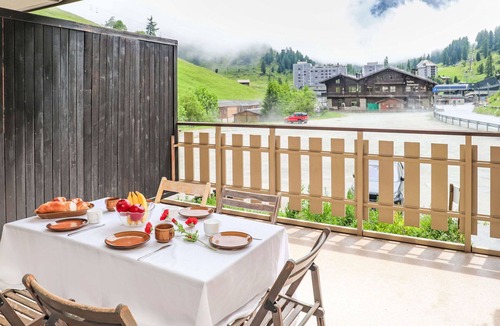 Nendaz Apartment | Nice apartment for 8 guests with WIFI, TV and terrace