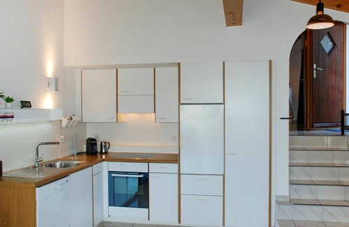 Magadino House | Nice apartment for 2 people with WIFI, TV, patio and panoramic view