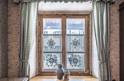 Celerina-Schlarigna Apartment | Nice apartment for 3 guests with WIFI, TV and balcony