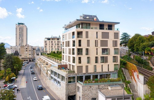 Montreux Apartment | Nice apartment for 3 people with WIFI, A/C, pool, TV, terrace and panoramic view