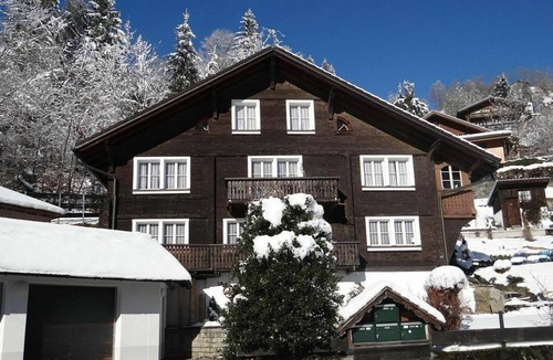 Engelberg Apartment | Nice apartment for 4 guests with WIFI, TV, balcony, pets allowed and parking