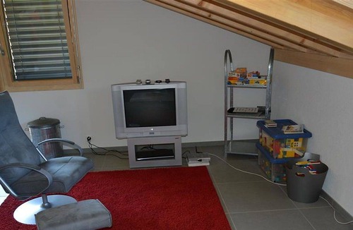 Zweisimmen Apartment | Nice apartment for 4 guests with WIFI, TV, balcony and parking