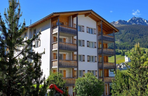 Savognin Apartment | Nice apartment for 4 guests with WIFI, TV, terrace and panoramic view