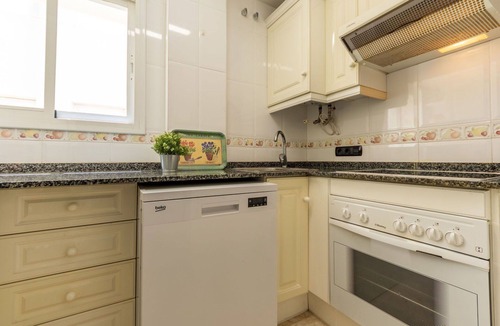 Cubelles Apartment | Nice apartment for 4 guests with A/C, pool, WIFI, TV and balcony