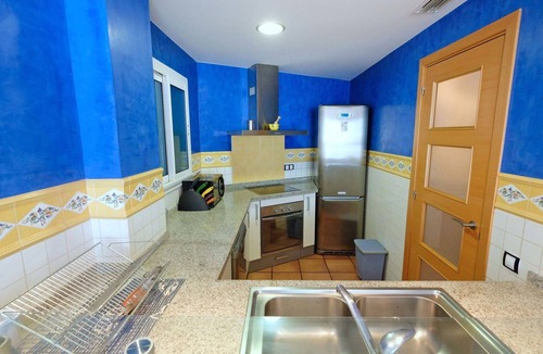 Alcanar Apartment | Nice apartment for 4 guests with A/C, WIFI, pool, TV and balcony