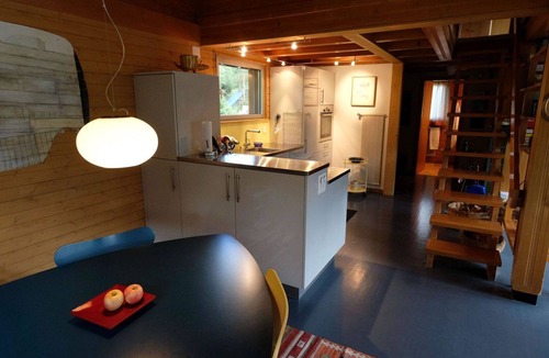 Zweisimmen Apartment | Nice apartment for 4 guests with WIFI, balcony and pets allowed