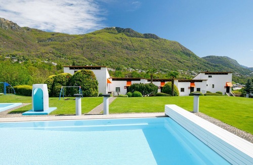 Sonvico Apartment | Nice apartment for 4 guests with WIFI, pool, TV and patio