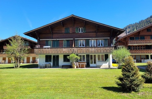 Lenk Apartment | Nice apartment for 4 guests with balcony