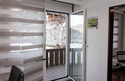Graechen Apartment | Nice apartment for 4 people with WIFI, TV and balcony