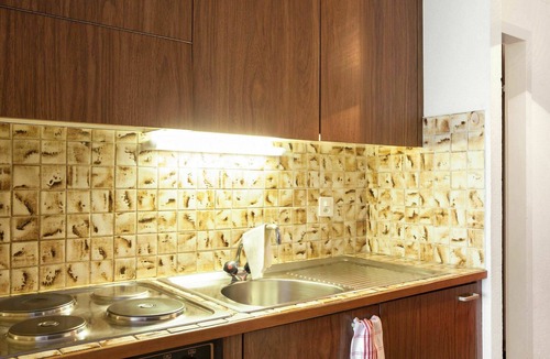 Sion Apartment | Nice apartment for 4 people with pool, WIFI, TV, balcony, pets allowed and panoramic view
