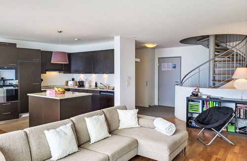 Magadino Apartment | Nice apartment for 5 people with WIFI, pool, A/C, TV and terrace